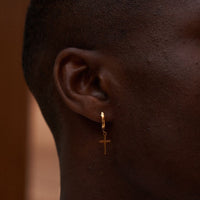 CROSS EARRING